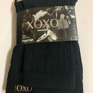 XOXO  Seamless Leggings M/L Black Pattern NWT